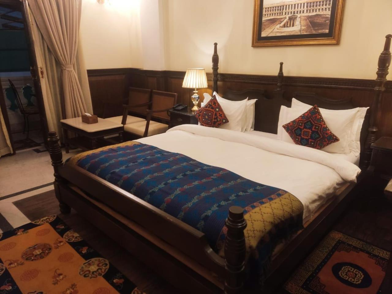 เบเบอร์ มาฮาล วิลาส Hotel กาฐมาณฑุ ภายนอก รูปภาพ